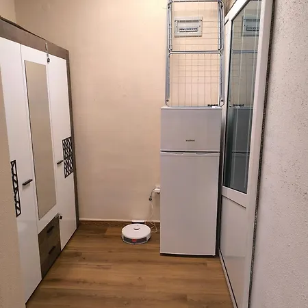 Apartment Share Relax & Get Better *