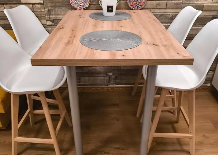 Share Relax & Get Better Apartment