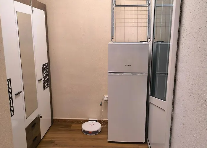 Apartment Share Relax & Get Better *